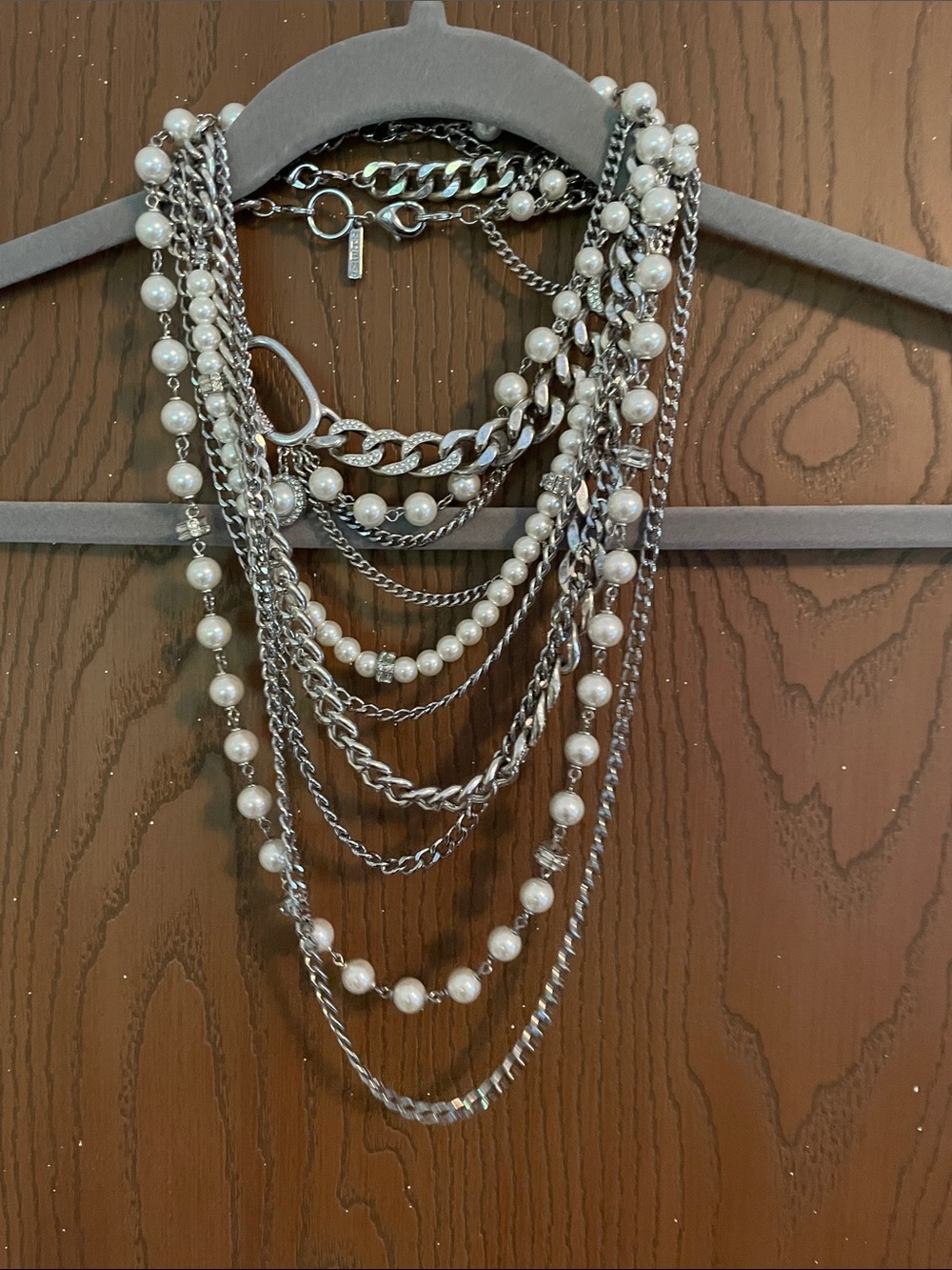 WHBM silver and Pearl convertible necklace